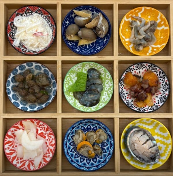 Seolane Hoetjip', with 7 Years of Jeju Sea Expertise, Captivates Gourmets with 20 Varieties of Side Dishes — photo 2